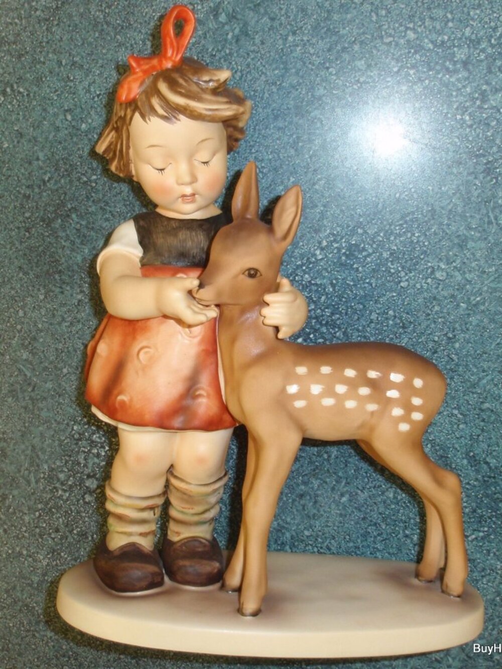 "Friends" Goebel Hummel Figurine #136/V Little Girl With Fawn - 11" Tall - RARE!